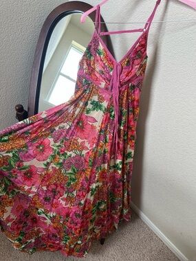 Free People dreamweaver Pink Floral Maxi Dress with Strappy V-Neck